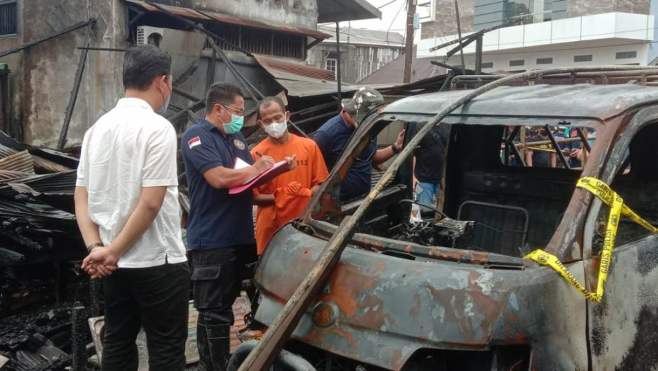 Puslabfor Polri Kumpulkan Bukti Kebakaran Diduga Akibat Pengetap BBM di Samarinda