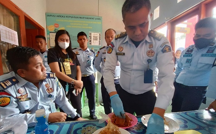 Selundupkan Empat Paket Sabu dalam Potongan Ayam Balado ke Lapas Narkotika Samarinda