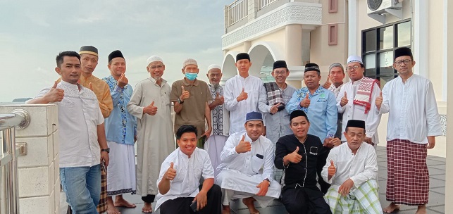 HUT ke-23 Bontang, Lok Tuan Gelar Khotmil Quran di Masjid Terapung