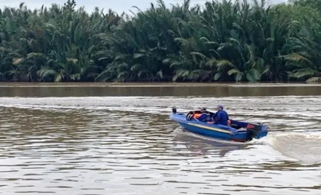 Diduga Diterkam Buaya, Warga Kutai Kartanegara Hilang di Sungai