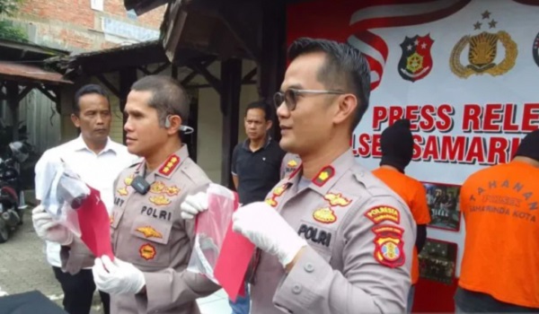 Mengaku Polisi, Dua Perampok Bersenjata di Samarinda Dibekuk