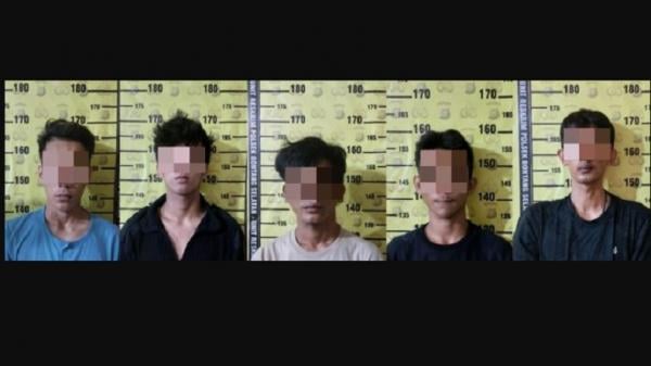 Lima Pengedar Narkoba Ditangkap, 38 Paket Sabu Disita