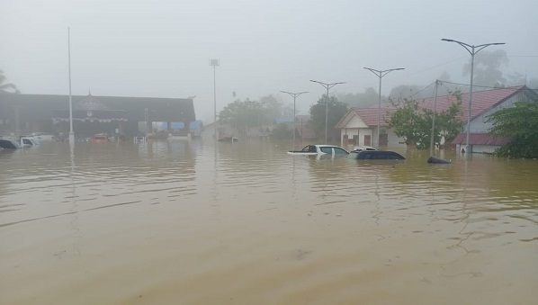 Banjir Rendam 37 Desa di Mahakam Ulu, Aktivitas Lumpuh Total