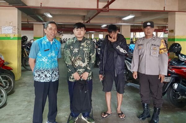 Aparat Kelurahan dan Polisi Tangani Warga Terlantar di Bontang