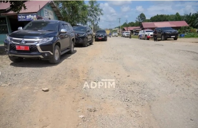 Wagub Kaltim Geram! Jalan Kukar-Kubar Hanya Ditambal Sulam, Ancam Protes ke Presiden