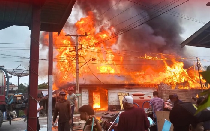 7 Rumah Terbakar di Kukar
