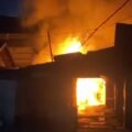 Lima Kios di Pasar Segiri Samarinda Ludes Terbakar, Wali Kota Soroti Instalasi Listrik